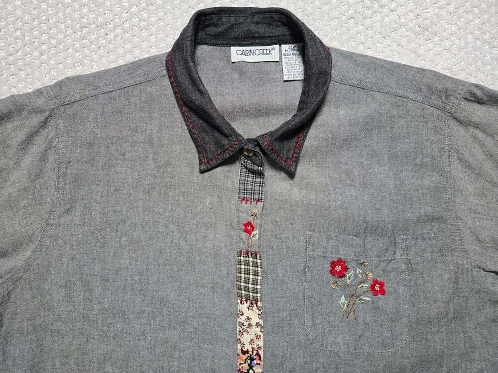 Cabin Creek Vintage Gray Chambray Button Down Shirt Embroidered Floral Patchwork
